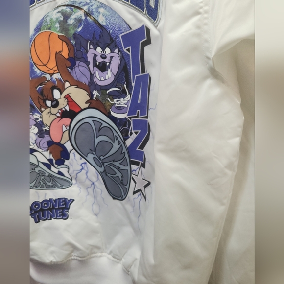 Rare taz looney tunes jacket nwt - Picture 7 of 16